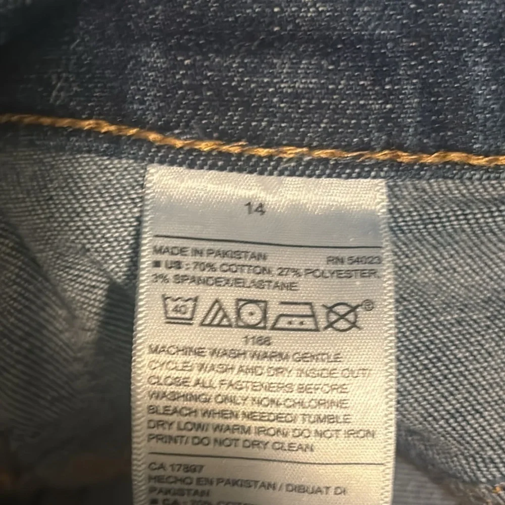 2 pair of Old Navy Jeans. Size 14.